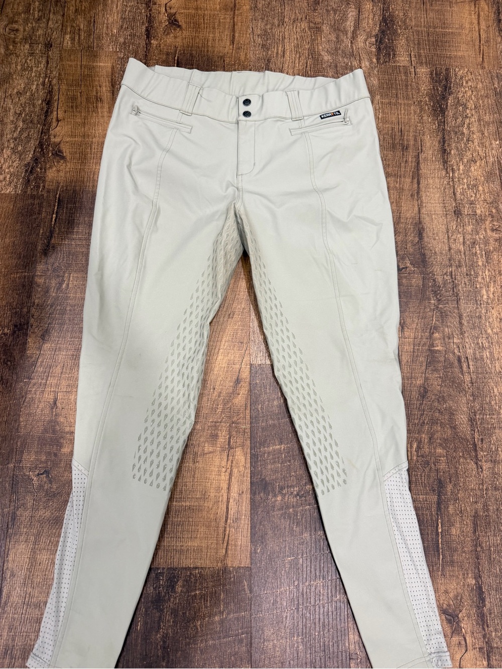 Women’s full seat Kerrits Riding Breeches